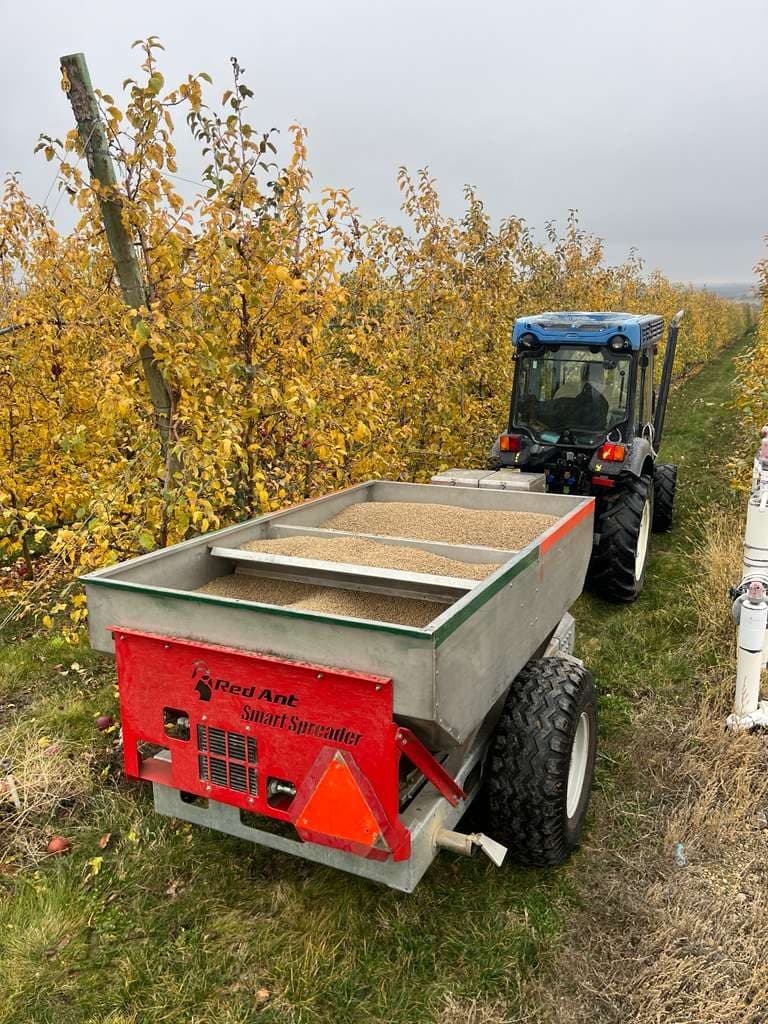 Red Ant auger spreader